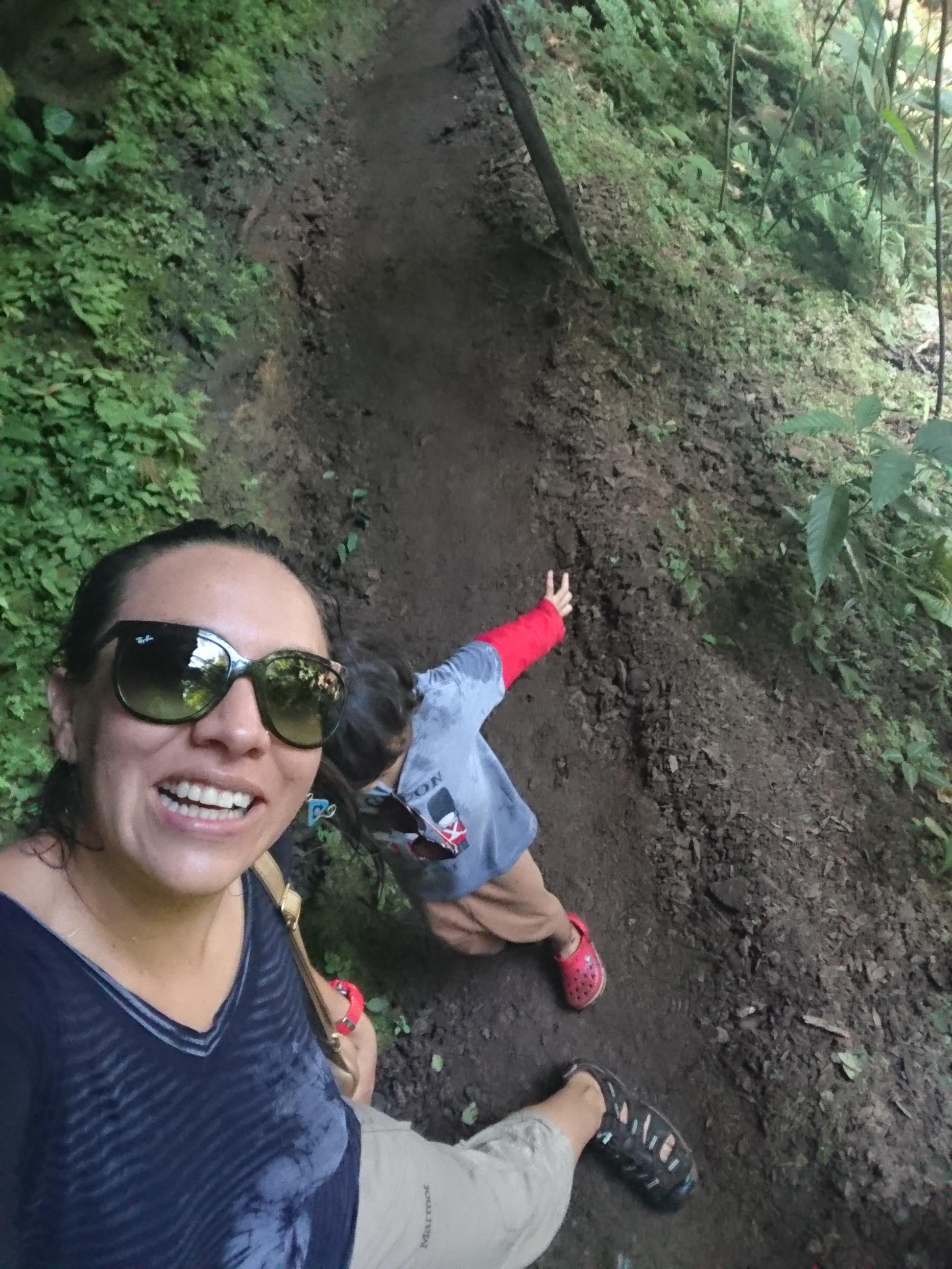 Cuento con u Terreno en Ecuador  en la zona de la AMazonia
