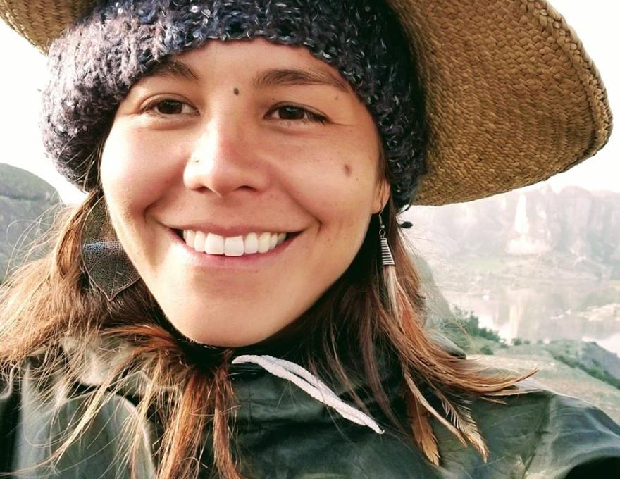 Hola!  Soy Maria Luisa  y busco tribu  y tierra.