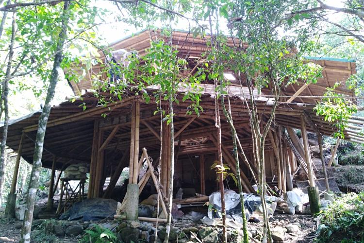 Se reciben voluntarios en el establecimiento del Centro de Inspiración para la Sustentabilidad y la Paz