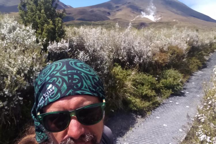 Ofrezco 10 años de la experiencia en comunidad